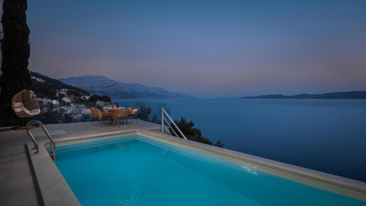 Beachfront Holiday Home - Private Heated Pool Mimice Exterior photo